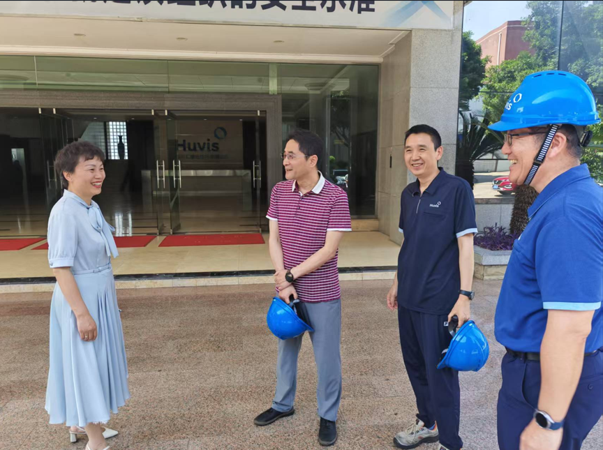 大安区区委常委、统战部部长虞芳一行莅临我司调研指导